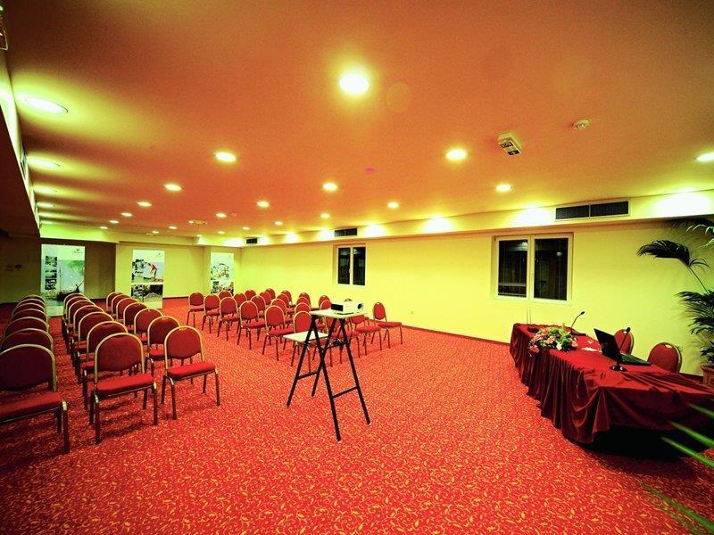 Amadria Park Family Hotel Jakov شيبينيك المظهر الخارجي الصورة