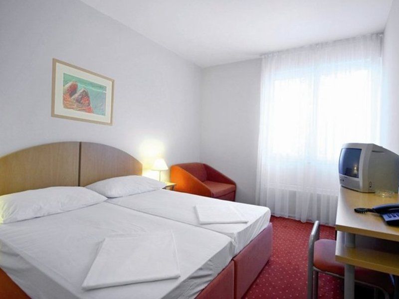 Amadria Park Family Hotel Jakov شيبينيك المظهر الخارجي الصورة