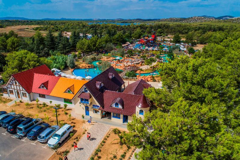 Amadria Park Family Hotel Jakov شيبينيك المظهر الخارجي الصورة