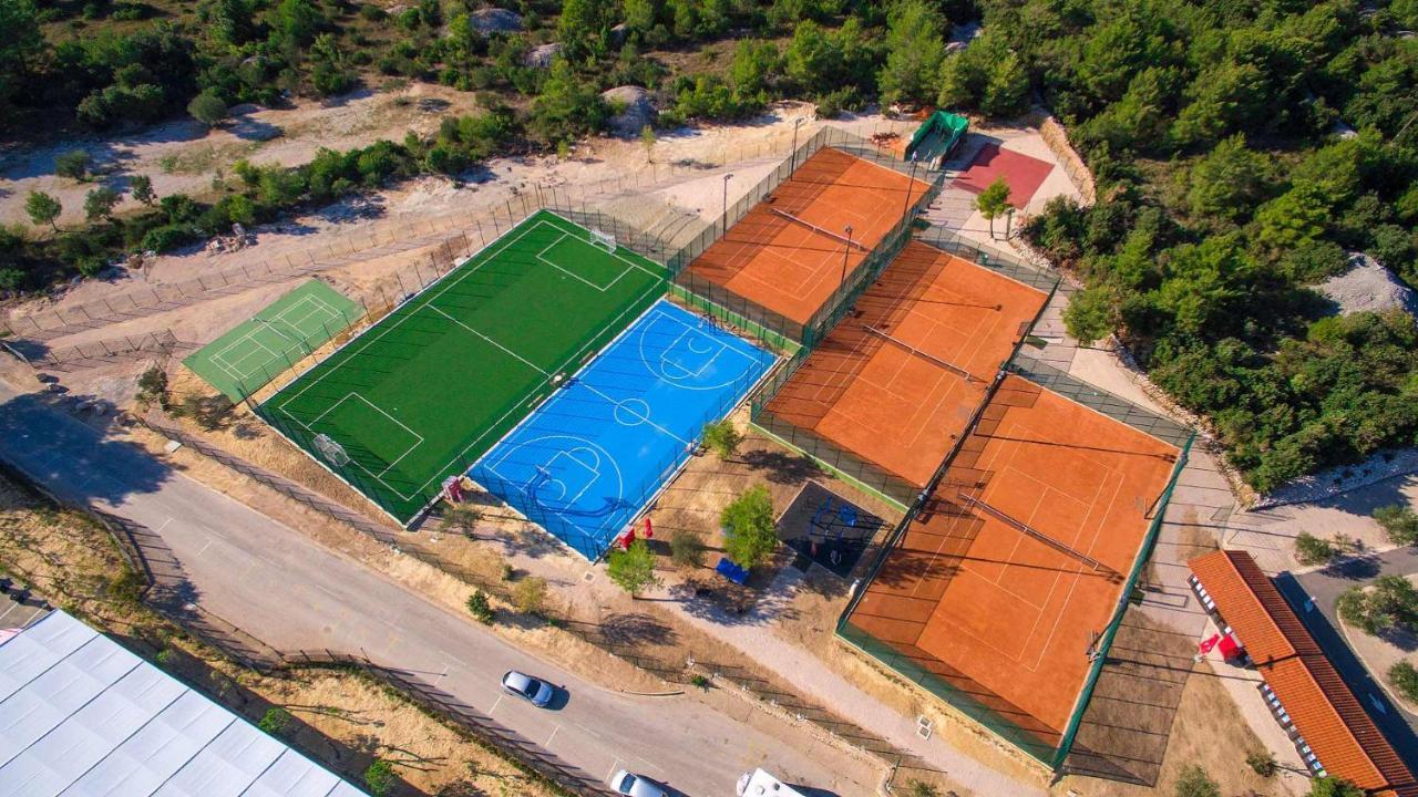 Amadria Park Family Hotel Jakov شيبينيك المظهر الخارجي الصورة